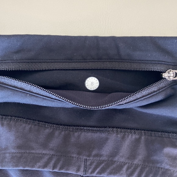 Lululemon run time shorts II - Picture 5 of 7